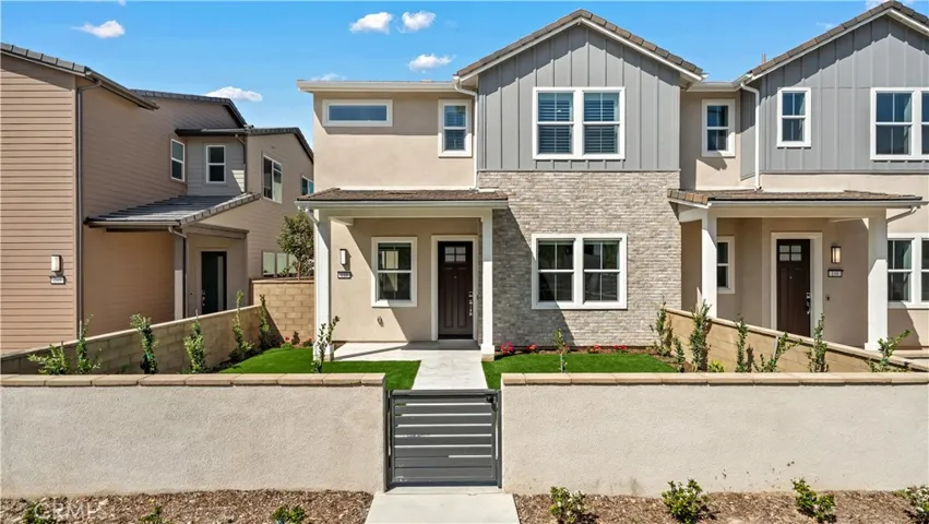 110 Scoville, Irvine, California 92618