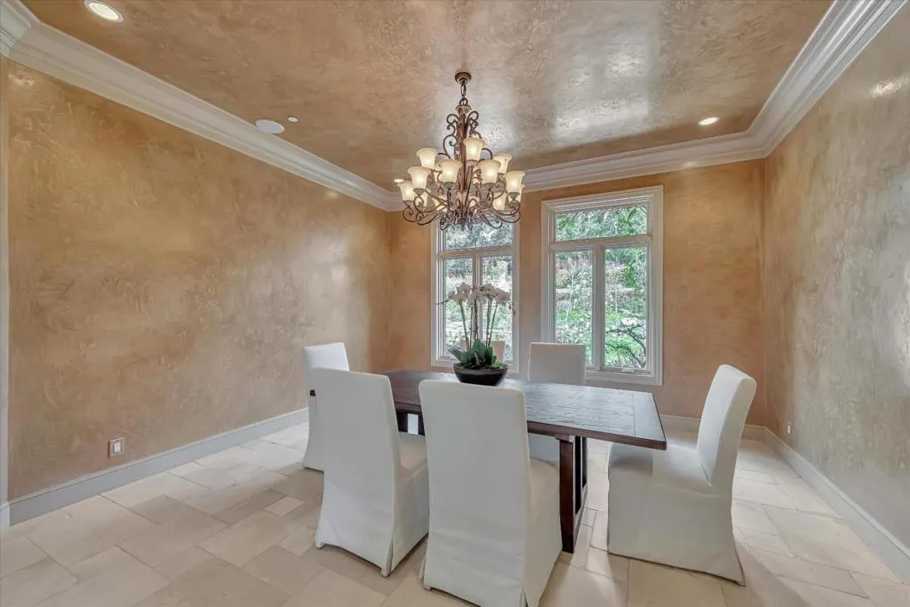 28025 Natoma Road, Los Altos Hills, California 94022 home-pic-28