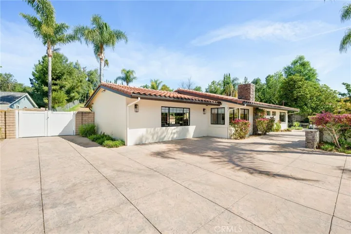 2615 Sirius Street, Thousand Oaks, California 91360
