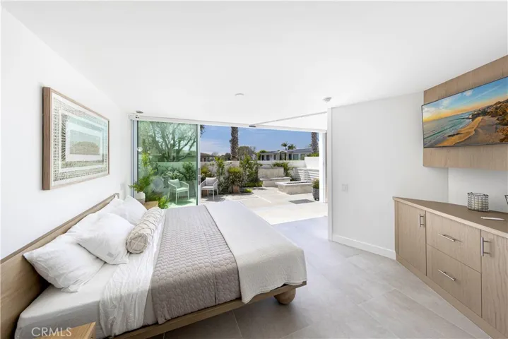 725 Avocado Avenue 115, Corona Del Mar, California 92625
