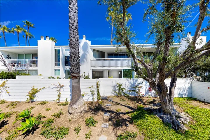 725 Avocado Avenue 115, Corona Del Mar, California 92625