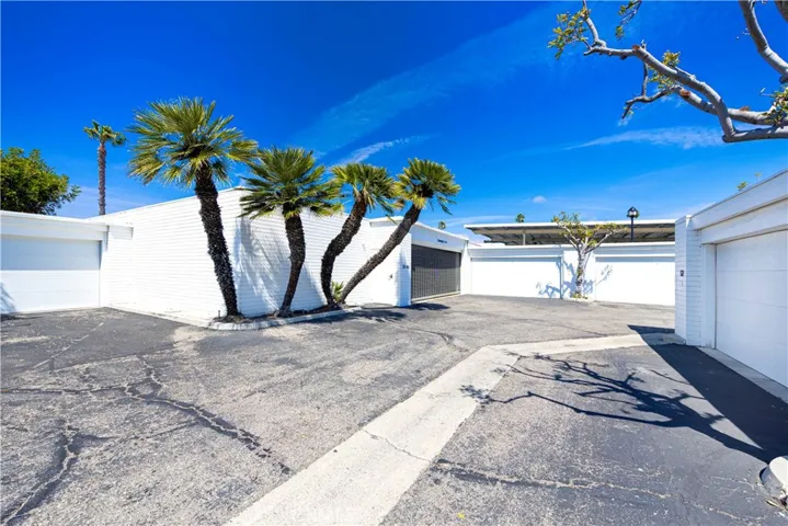725 Avocado Avenue 115, Corona Del Mar, California 92625