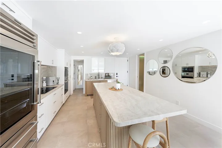 725 Avocado Avenue 115, Corona Del Mar, California 92625