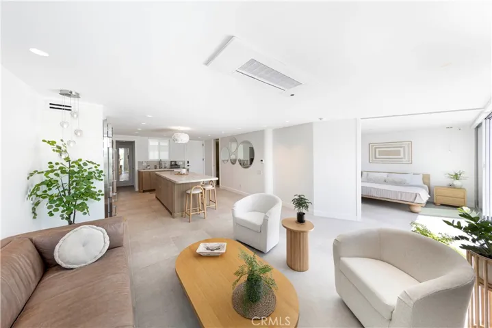 725 Avocado Avenue 115, Corona Del Mar, California 92625