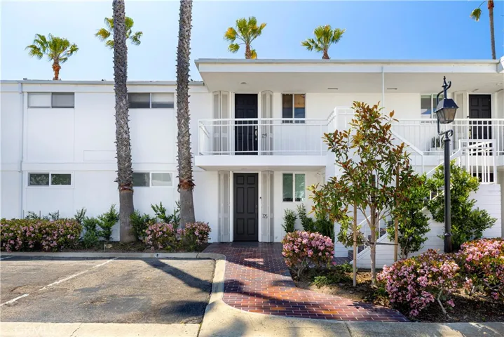 725 Avocado Avenue 115, Corona Del Mar, California 92625
