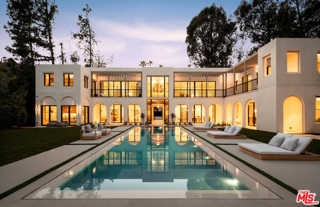 9951 Liebe Drive, Beverly Hills, California 90210, 9 Bedrooms Bedrooms, ,14 BathroomsBathrooms,Residential,For Sale,Liebe,25515623