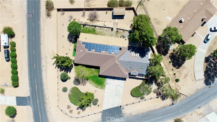 16450 Tao Road, Apple Valley, California 92307
