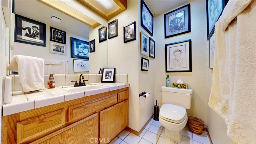 16450 Tao Road, Apple Valley, California 92307