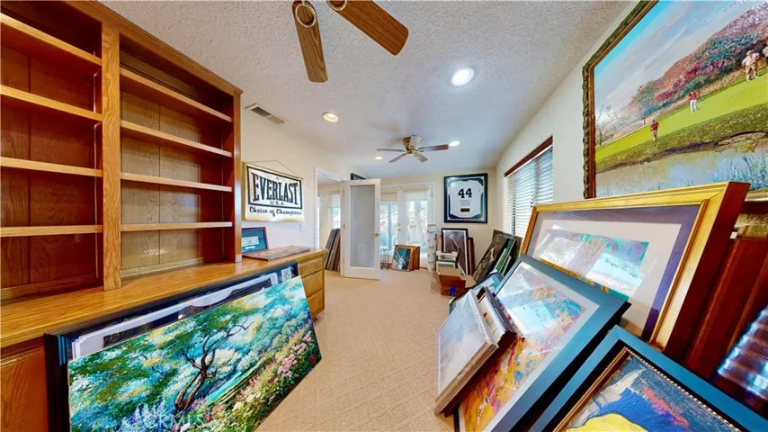 16450 Tao Road, Apple Valley, California 92307