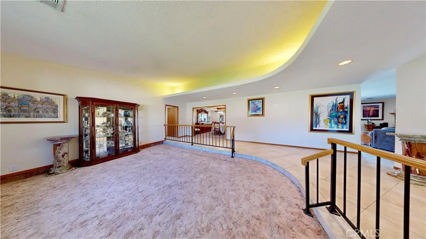 16450 Tao Road, Apple Valley, California 92307