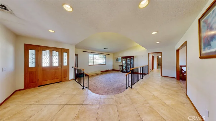 16450 Tao Road, Apple Valley, California 92307
