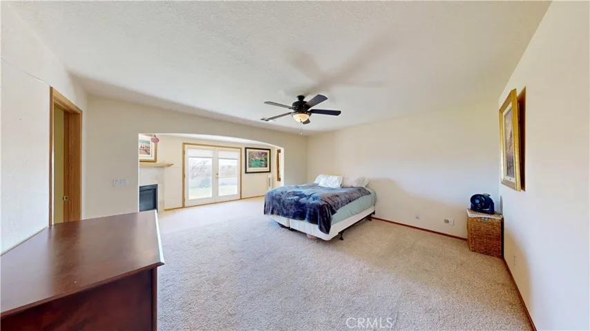 16450 Tao Road, Apple Valley, California 92307