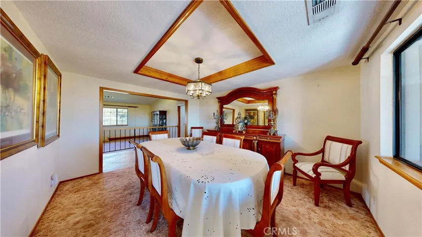 16450 Tao Road, Apple Valley, California 92307