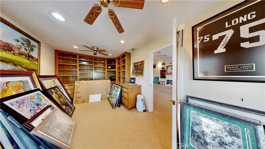 16450 Tao Road, Apple Valley, California 92307