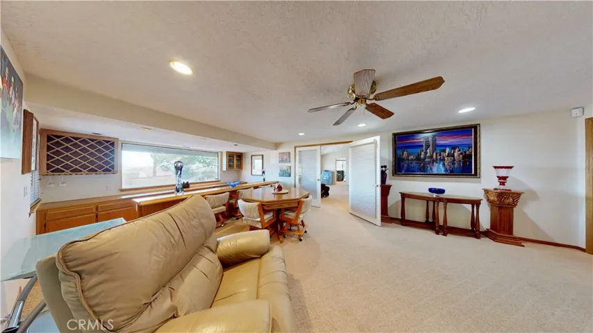16450 Tao Road, Apple Valley, California 92307