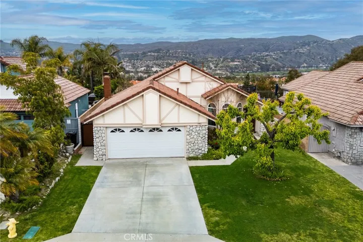 7951 E Bauer Road, Anaheim Hills, California 92808