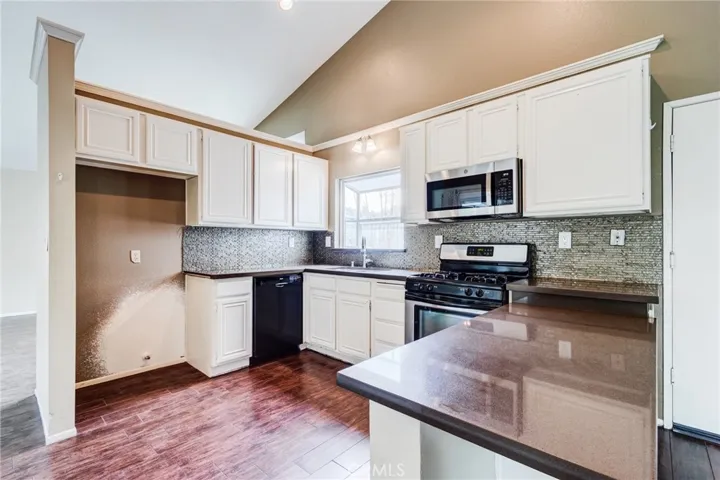 7951 E Bauer Road, Anaheim Hills, California 92808