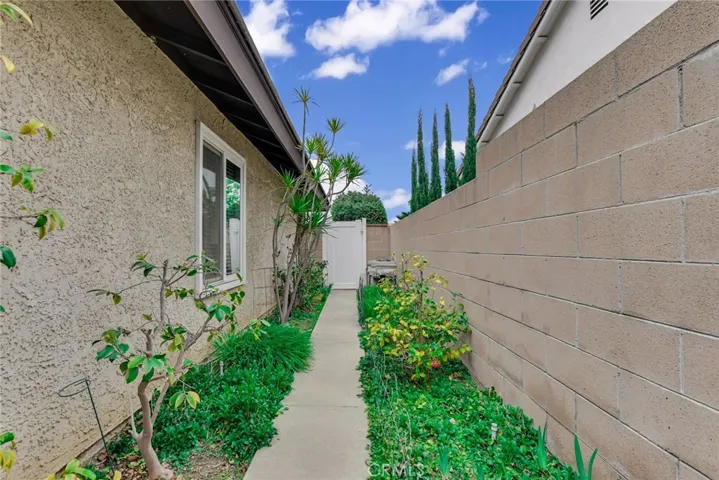 1132 Claraday Street, Glendora, California 91740