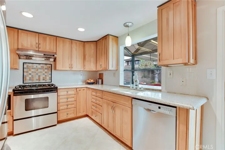 1132 Claraday Street, Glendora, California 91740