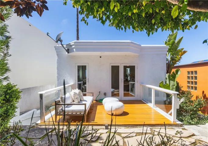 968 Acapulco Street, Laguna Beach, California 92651