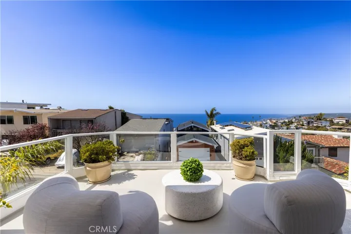 968 Acapulco Street, Laguna Beach, California 92651