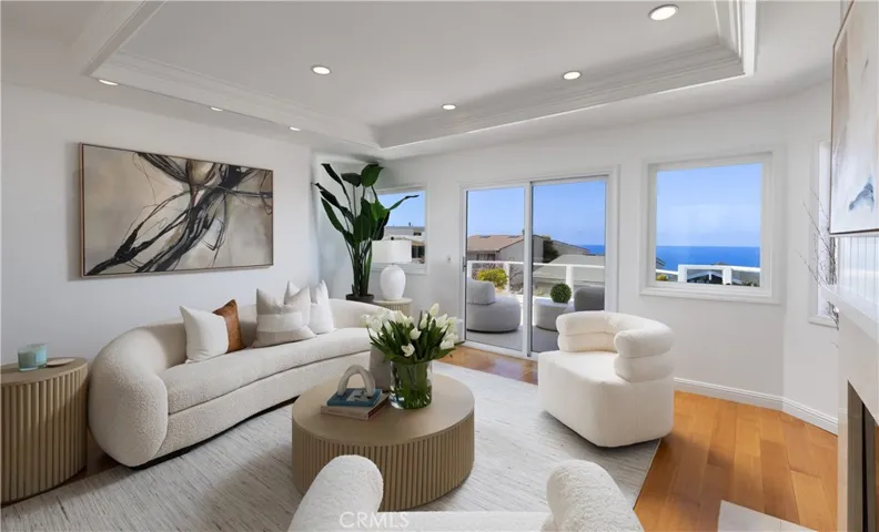 968 Acapulco Street, Laguna Beach, California 92651
