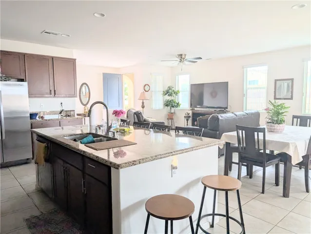 1617 Sinton Court, Beaumont, California 92223