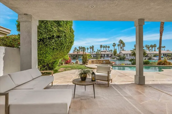 47620 Via Montigo - Covered Patio