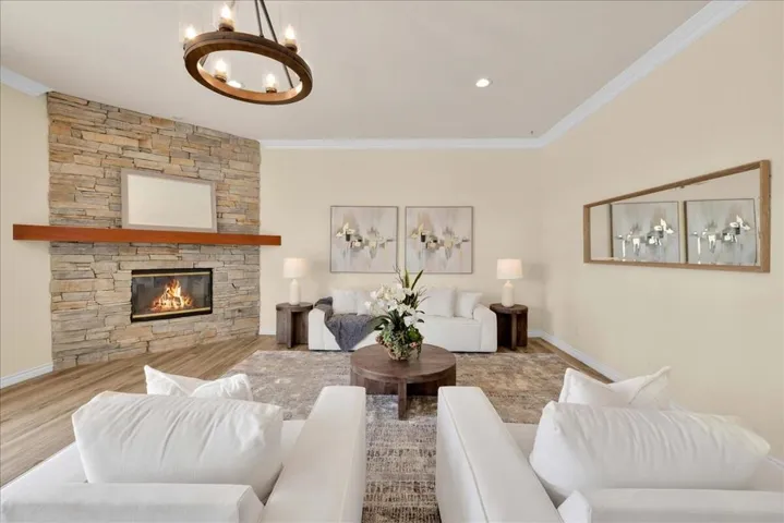 47620 Via Montigo - Family Room