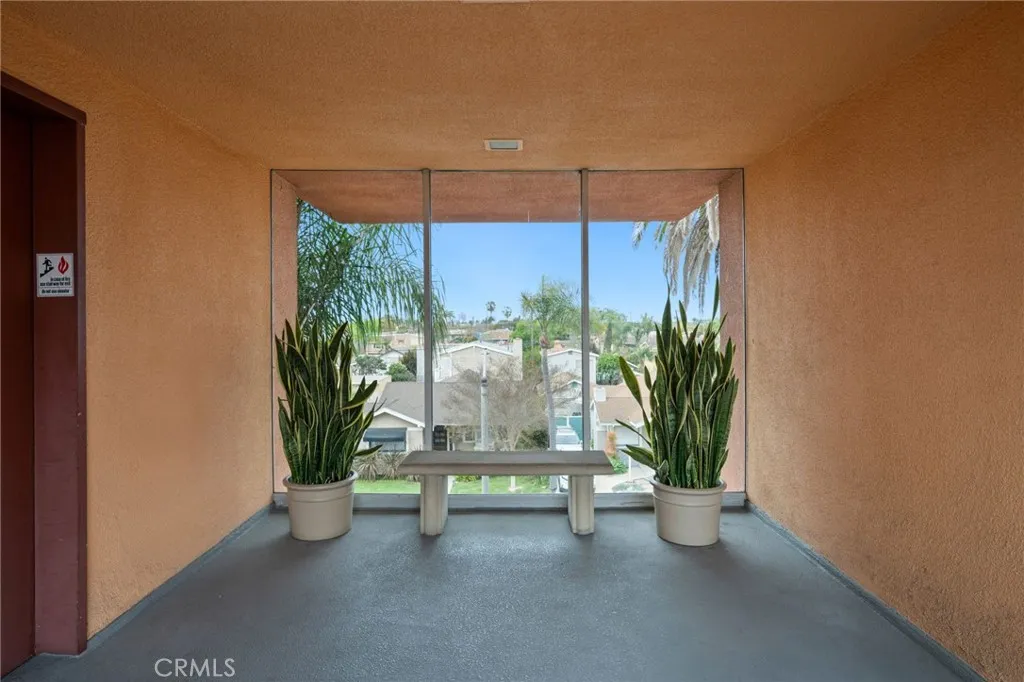 382 Coronado Avenue 102a, Long Beach, California 90814 home-pic-23