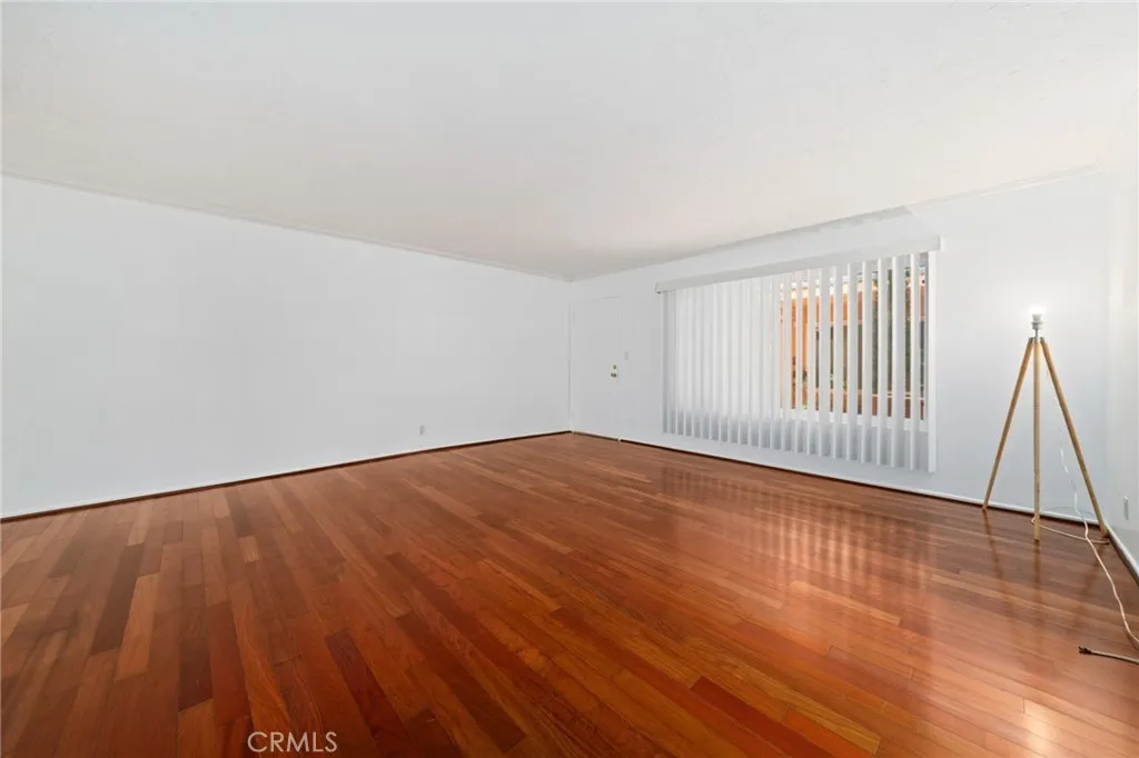 382 Coronado Avenue 102a, Long Beach, California 90814 home-pic-13