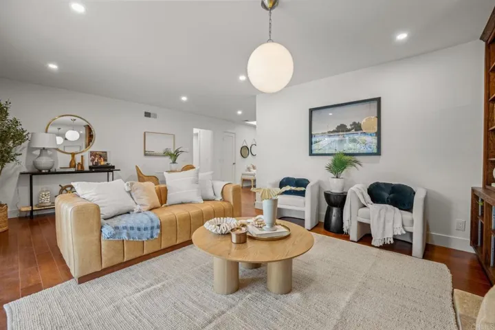 17148 Santa Catherine Street, Fountain Valley, California 92708