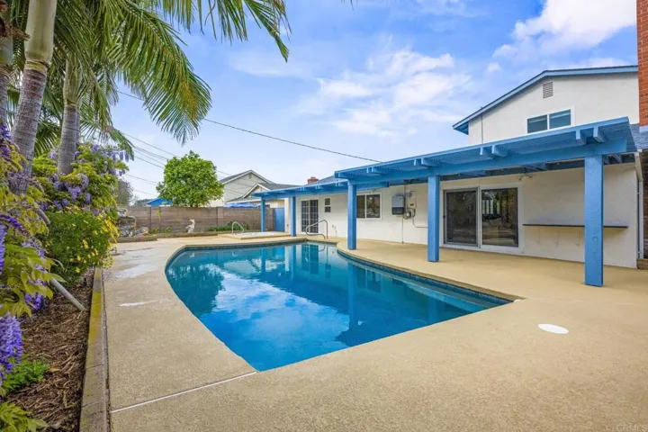 17148 Santa Catherine Street, Fountain Valley, California 92708