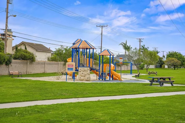 17148 Santa Catherine Street, Fountain Valley, California 92708