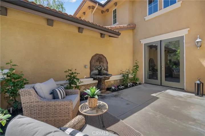 Private courtyard greet you