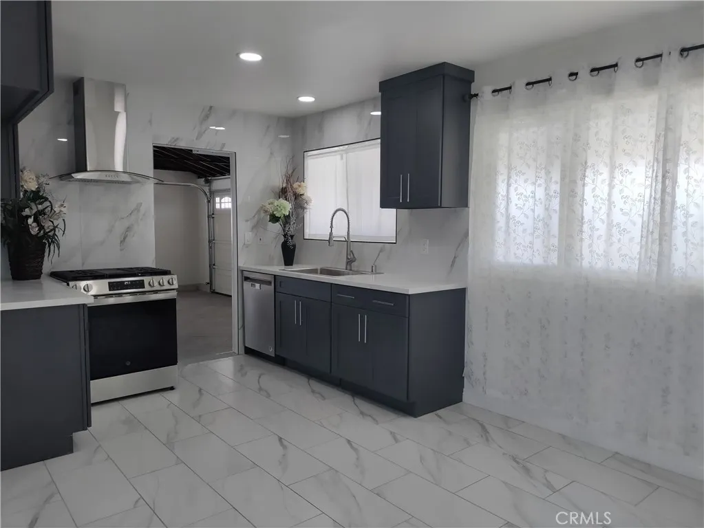 8361 Cerulean Drive, Garden Grove, California 92841 home-pic-10