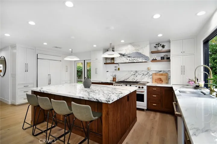 1233 Barclay Court, Westlake Village, California 91361