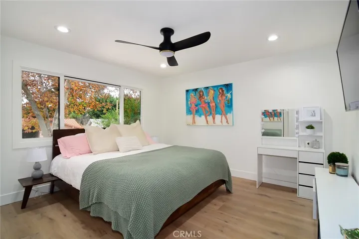 1233 Barclay Court, Westlake Village, California 91361