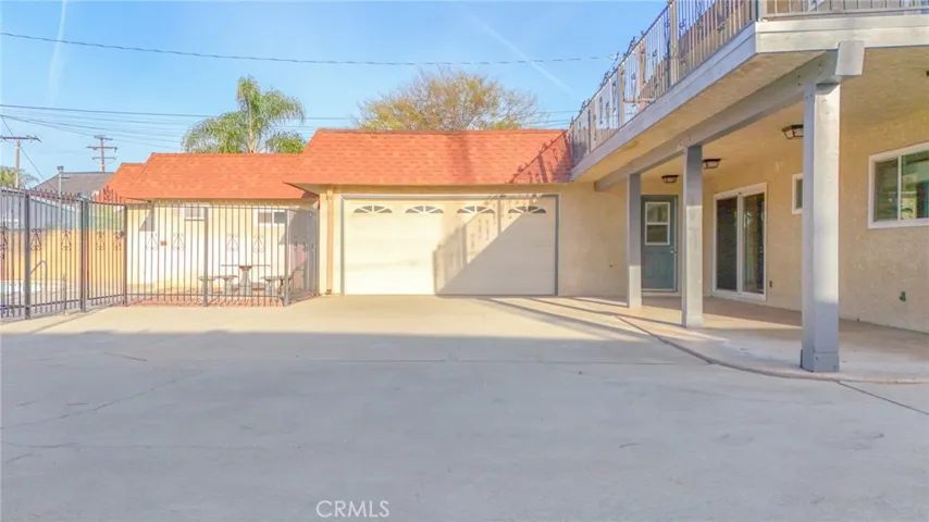 Garage 24x28
Approximately 700 Square Feet
