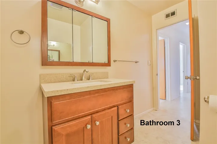 9224 Rosser Street, Bellflower, California 90706