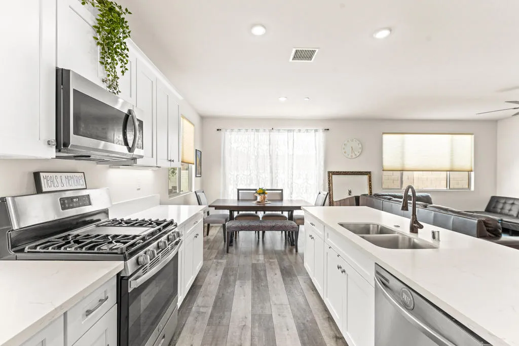 81364 Monet Court, Indio, California 92201 home-pic-13