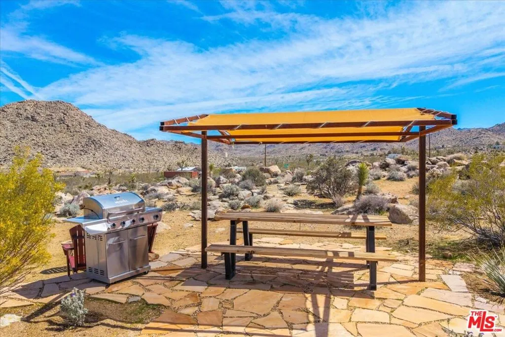 62200 Skyline Drive, Joshua Tree, California 92252 home-pic-39