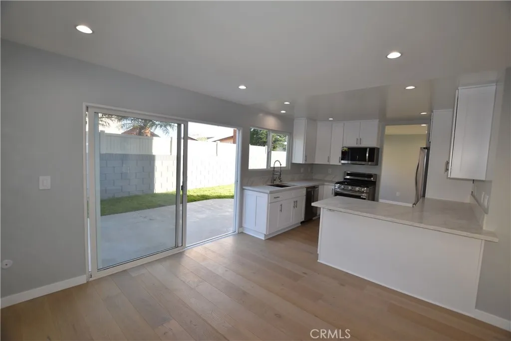 23408 Dorset Place, Harbor City, California 90710 home-pic-18