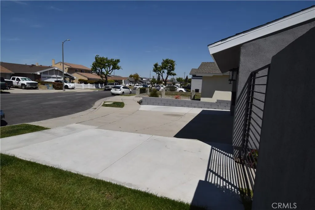 23408 Dorset Place, Harbor City, California 90710 home-pic-3