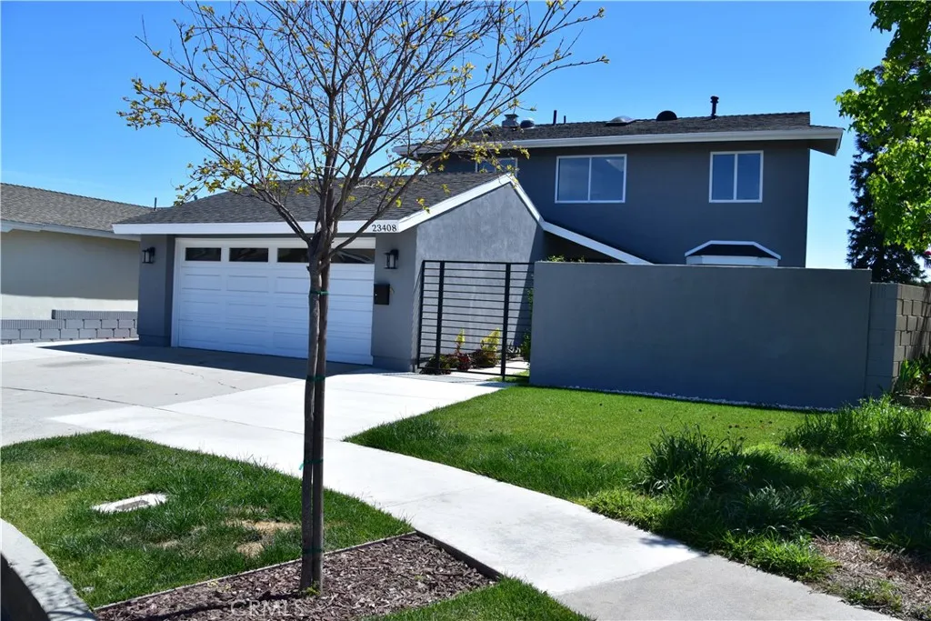 23408 Dorset Place, Harbor City, California 90710 home-pic-2