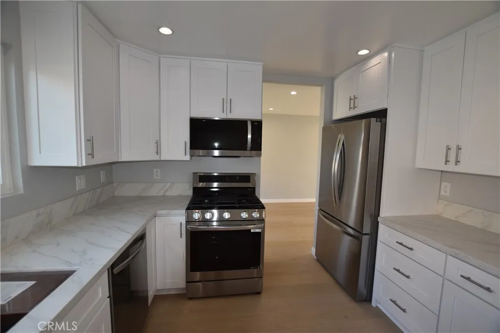 23408 Dorset Place, Harbor City, California 90710 home-pic-13