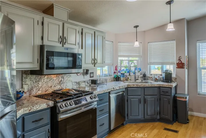 28840 Camino Alba, Murrieta, California 92563