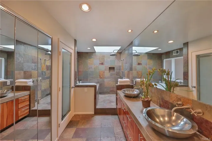 3294 Tempe Drive, Huntington Beach, California 92649