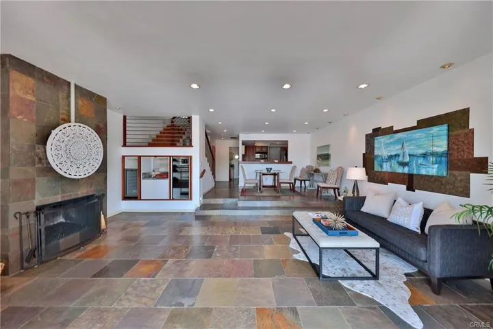 3294 Tempe Drive, Huntington Beach, California 92649