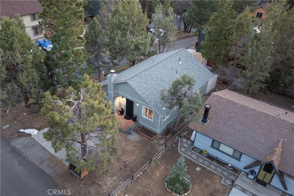 196 Sunset Lane, Sugarloaf, California 92386 home-pic-21